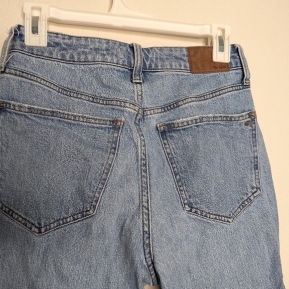 Madewell‎ The Curvy Perfect Vintage Jeans in Coffey Wash: Worn In Edition - Picture 6 of 11